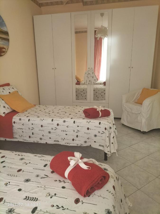 Beatrice Apartment Con 1Camera Da Letto, Un Soggiorno Cucina E Bagno Scordia Eksteriør billede