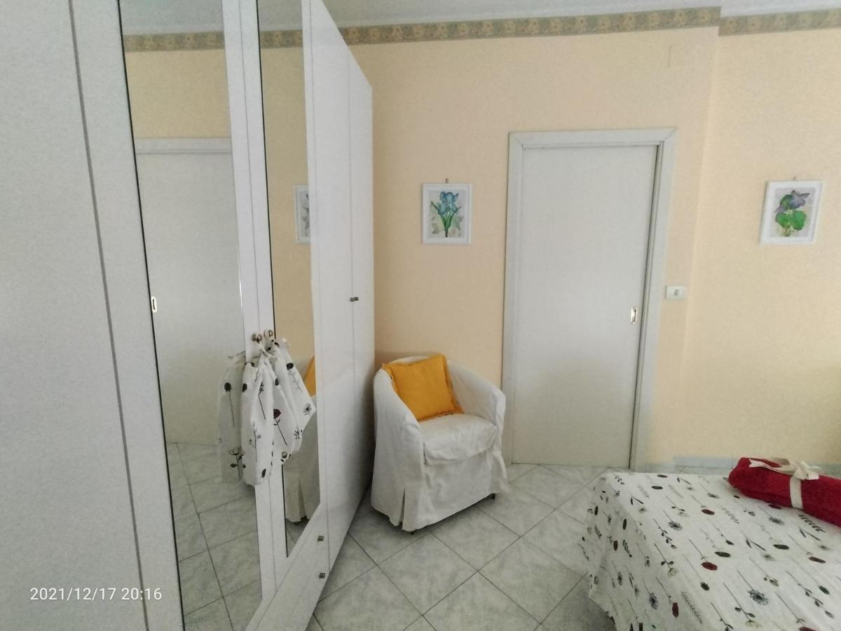 Beatrice Apartment Con 1Camera Da Letto, Un Soggiorno Cucina E Bagno Scordia Eksteriør billede