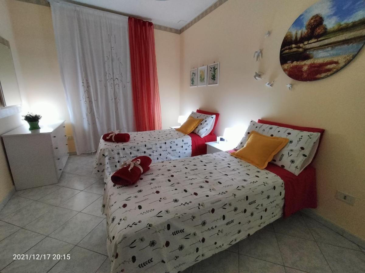 Beatrice Apartment Con 1Camera Da Letto, Un Soggiorno Cucina E Bagno Scordia Eksteriør billede