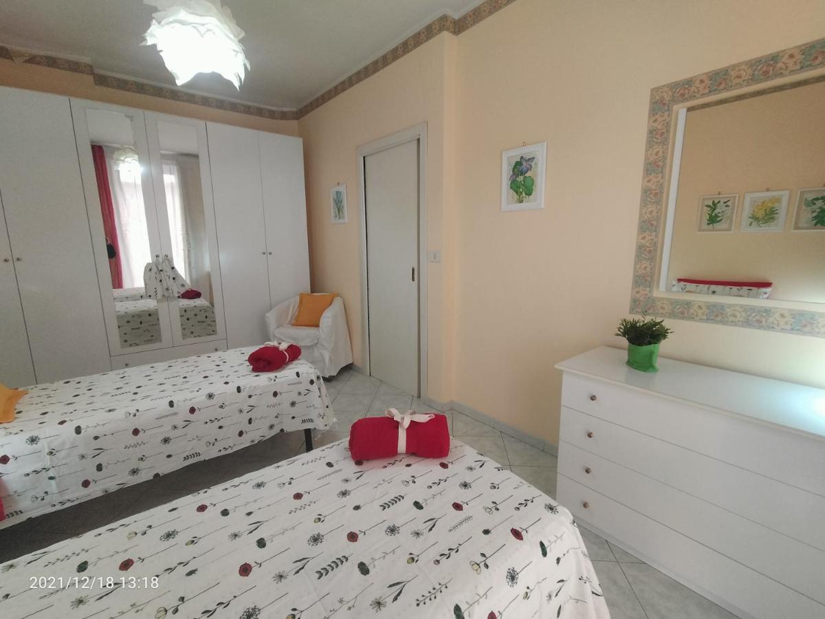 Beatrice Apartment Con 1Camera Da Letto, Un Soggiorno Cucina E Bagno Scordia Eksteriør billede